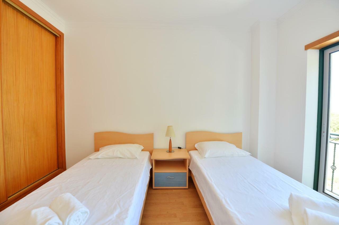 Townhouse Next To Falesia Beach アルブフェイラ エクステリア 写真